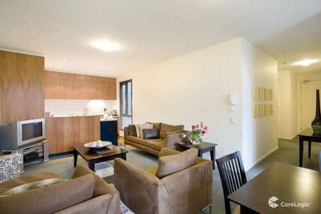 Sleek, Stylish & Convenient Living - Photo 3