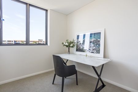 J8080/17 Amalfi Drive, Wentworth Point NSW 2127 - Apartment For Rent | Domain - Photo 3