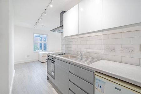 Studio to rent - Photo 5