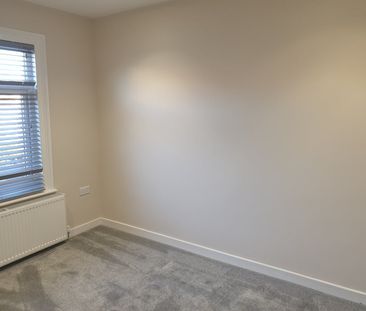 2 Bed Terraced House, Northfield Road, RG1 - Photo 1