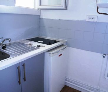 Location Appartement 1 pièce 22m² BORDEAUX 33000 - Photo 2