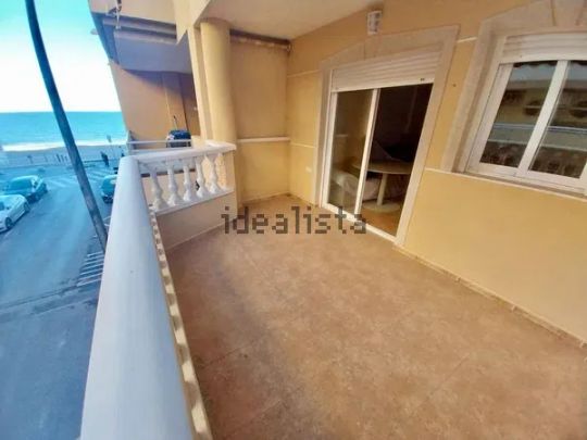 Alquiler de piso en Guardamar Playa - Photo 1