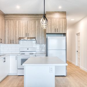 Appartement Moderne 5 1/2 Au Rdc - Photo 3