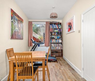 Room in a Shared House, Lakehall Road, CR7 - Photo 3