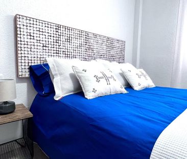 2 room luxury Flat for rent in Benalmádena, Andalusia - Photo 2