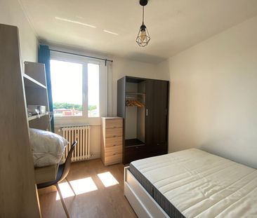 216 BD VANTEAUX, IDEAL COLOCATION. T4 MEUBLE de 70m² avec cave, à p... - Photo 3