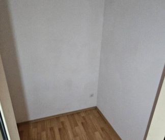 Großzügige 3-Zimmerwohnung mit Loggia - Foto 3