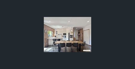 Well Maintained Family Home - Photo 3