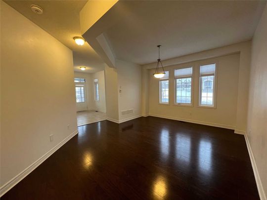 For Lease - 1 Janes Crescent, New Tecumseth, Ontario - Photo 1