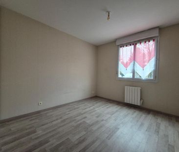 Location Appartement 3 pièces 53m² MACON 71000 - Photo 3