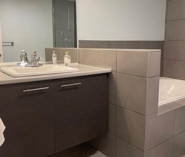 Condo for rent 3 1/2 in Lachine - Photo 4