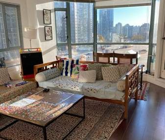 2 bed 2 bath | Upgraded | Pet Friendly | Balcony | Yaletown - Photo 1