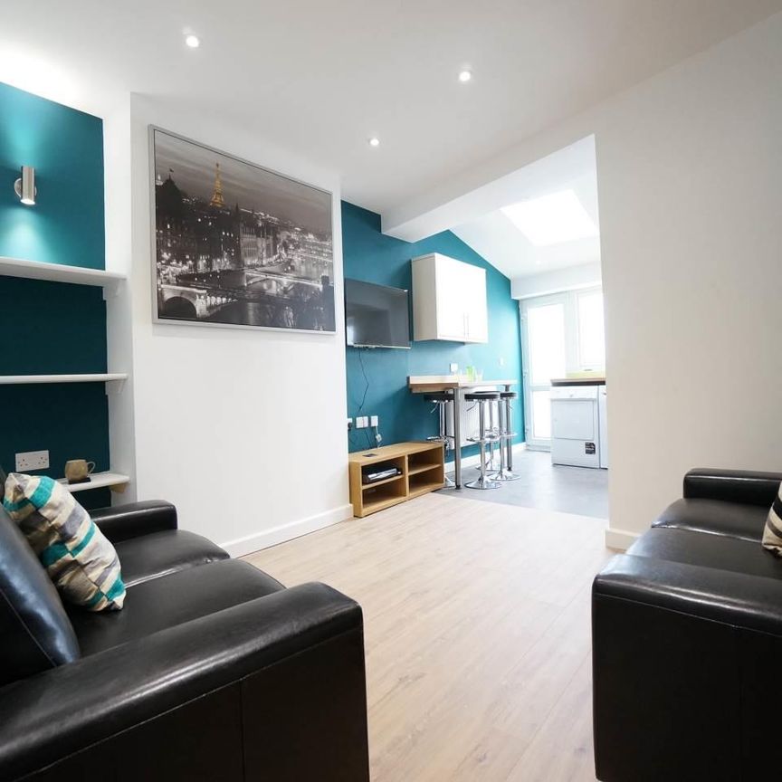 34 Victoria Street - Photo 1