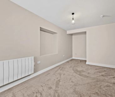 Hi-end Co-living in Clitheroe - Photo 1