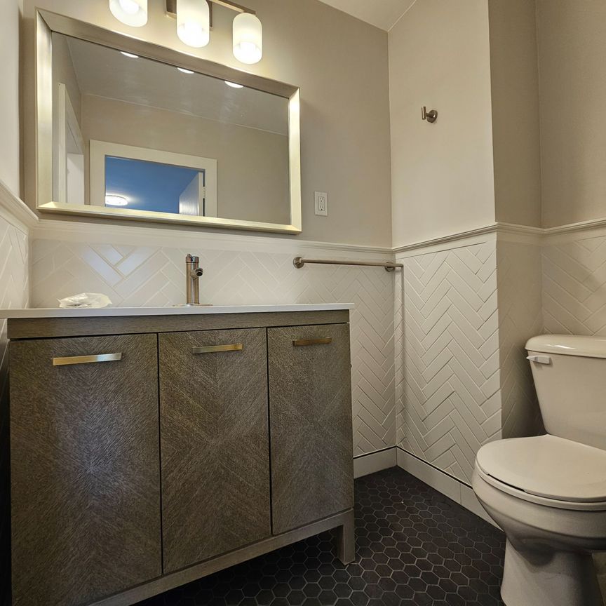 For Lease - 18 Fraserwood Avenue Unit# 5, Toronto, Ontario - Photo 1