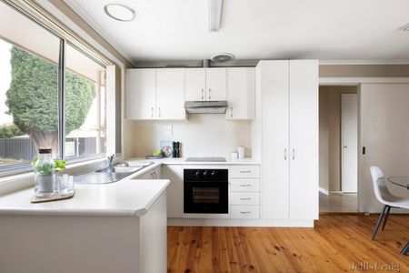 6 Chesney Court, Thomastown - Photo 2