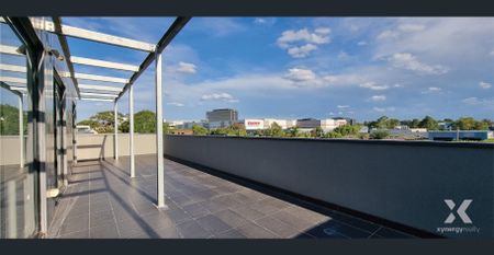 Stylish 2-bedroom Apartment in the Heart of Ringwood! - Photo 2