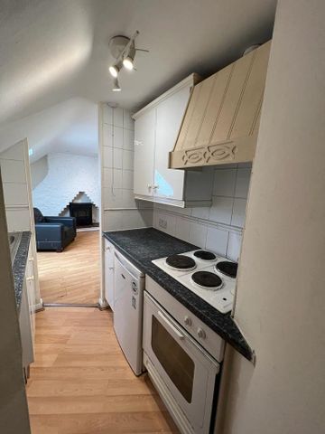 2 bedroom flat to rent - Photo 4
