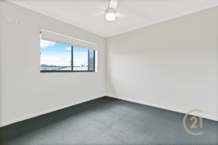 Modern Apartment in Heart of Nambour - Photo 2