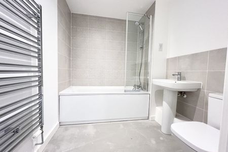 Nunney Close - Photo 3