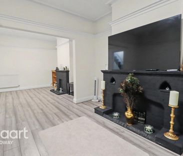 3 bedroom end of terrace house to rent - Photo 1