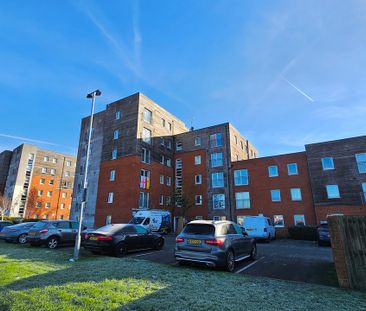 £700 PM · Apartment 1, Manchester Court, Federation Road, Stoke-on-... - Photo 4