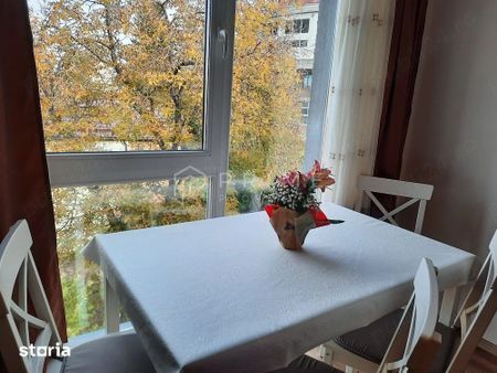 Apartament de Lux cu 2 Camere și Garaj Subteran – Bloc Nou-Crinului - Fotografie 2