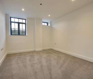 Governors Walk, Portsmouth, PO3 - Photo 5