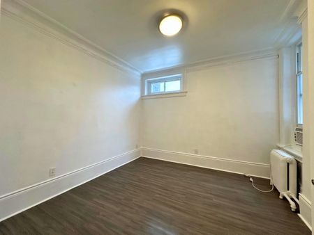 Appartement 2 chambres au centre-ville de Montréal, non meublé - Photo 4