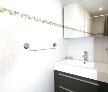 Location Appartement 2 pièces 46m² ANNECY 74000 - Photo 6