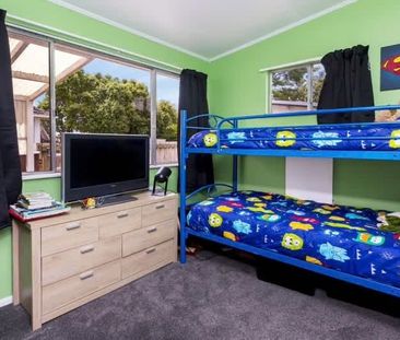 2 BR modern, double glazed near many local schools - Photo 4