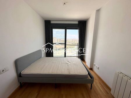 3 room luxury Flat for rent in Valencia, Spain - Photo 5