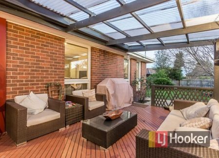 3 Bosco Close, Narre Warren VIC - Photo 2