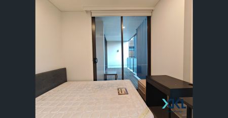 Luxury Two Bedroom Apartment - Photo 5