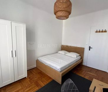 Location Appartement 4 pièces 70m² NICE 06300 - Photo 2