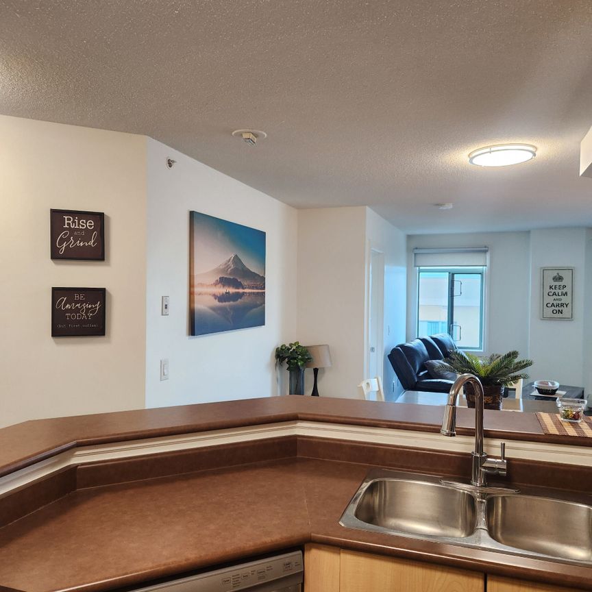 1719, 1121 6 Avenue, Calgary, Alberta - Photo 1