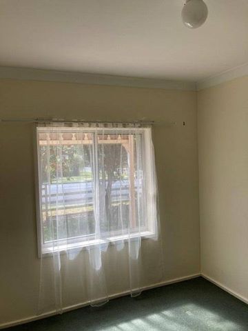 Cozy Coastal Unit - Photo 2