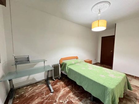 Piso de alquiler en Calle Aben Humeya, Fígares - Foto 2