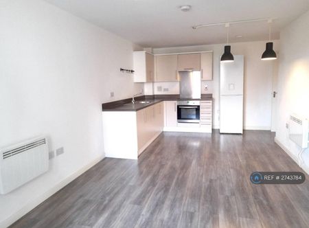 1 bedroom flat to rent - Photo 5