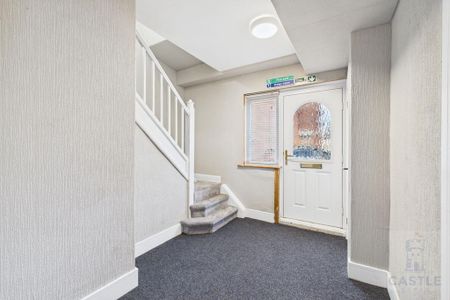 4 bedroom house of multiple occupation to rent - Photo 2