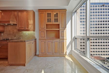 For Lease - 10 Bellair Street Unit# 1003, Toronto, Ontario - Photo 4