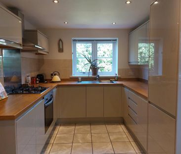 3 bedroom detached house to rent - Photo 4