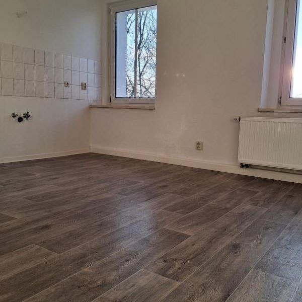 Single-Glück über den Dächern: Dein moderner Logenplatz in City-Nähe! - Photo 1