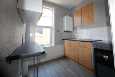 Burdett Avenue, Westcliff On Sea, SS0 - Photo 4