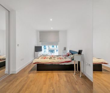 2 bedroom flat to rent - Photo 6