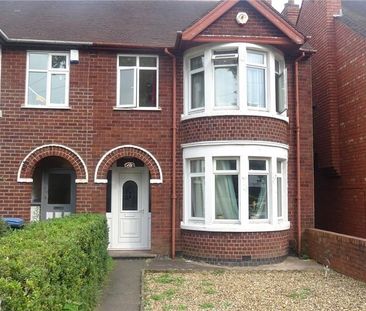 3 bedroom end of terrace house to rent - Photo 2