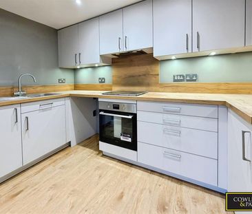 Market Avenue, Wickford - Photo 5