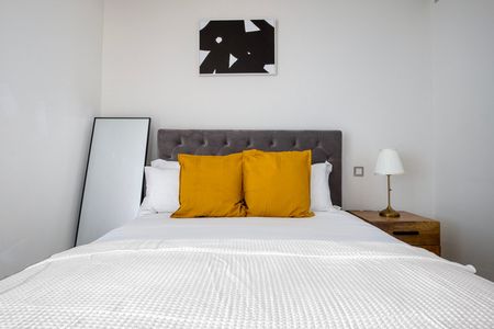 Principal Tower, Principal Place - Photo 5