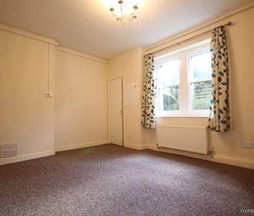 2 bedroom property to rent in Malvern - Photo 3