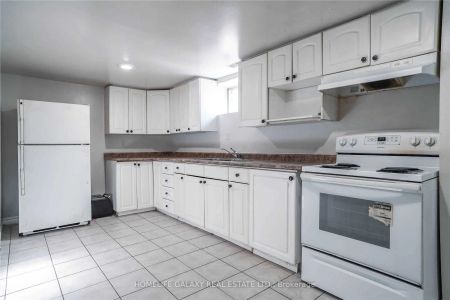 Detached Home For Lease | E8430244 - Photo 2